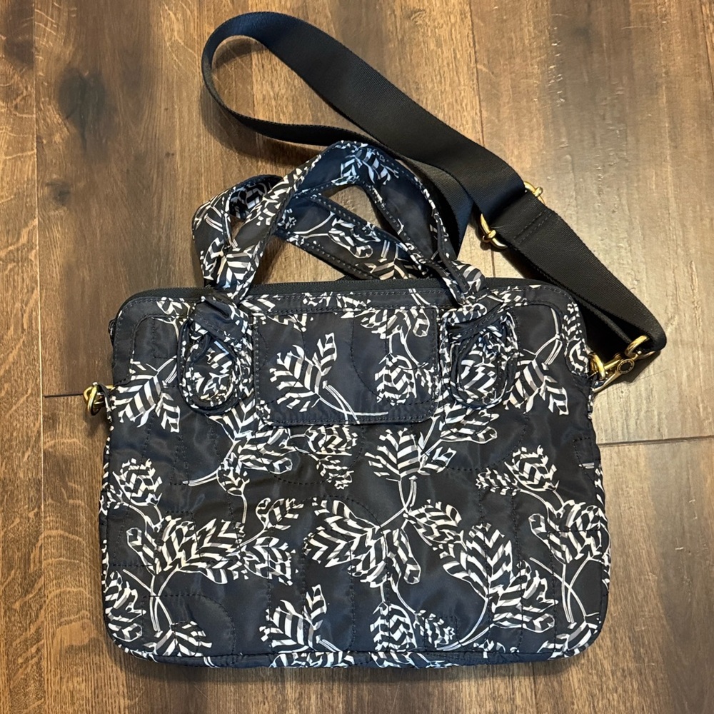 Marc by Marc Jacobs Workwear Laptop Tablet Padded Bag - Picture 2 of 5